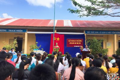 Khai giảng lớp xóa mù chữ cho đồng bào dân tộc Dao tại xã Tân Thành, Krông Nô, Đắk Nông.